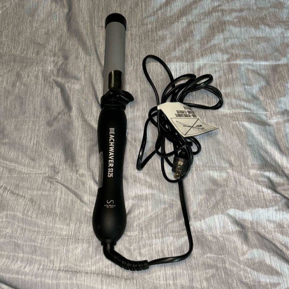 Auto curling hair curler